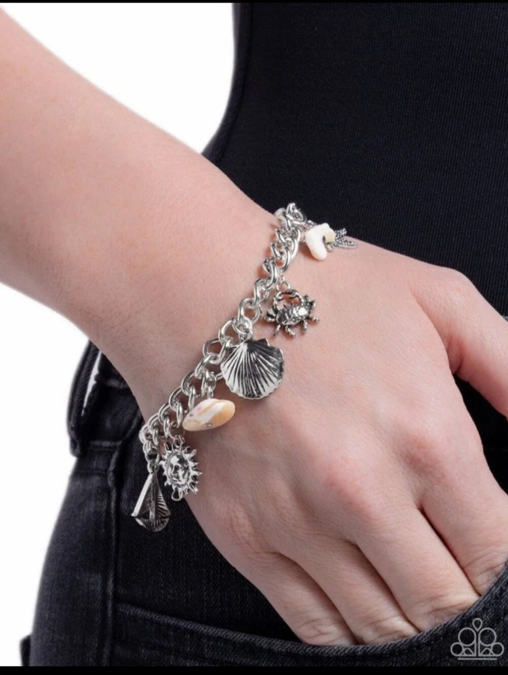 Paparazzi Sleek Sailing - White Bracelet